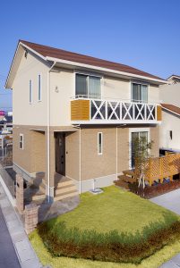 分かりやすい価格と納得の施工。安心を提供する上質な住まいづくり