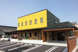快適に過ごせる住空間と 地域に愛される店を一つに